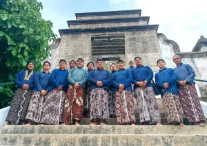 Ziarah ke Makam Sri Sultan Hamengkubuwono IX, Ketum KONI Pusat Bertekad Lanjutkan Perjuangan untuk Olahraga Indonesia